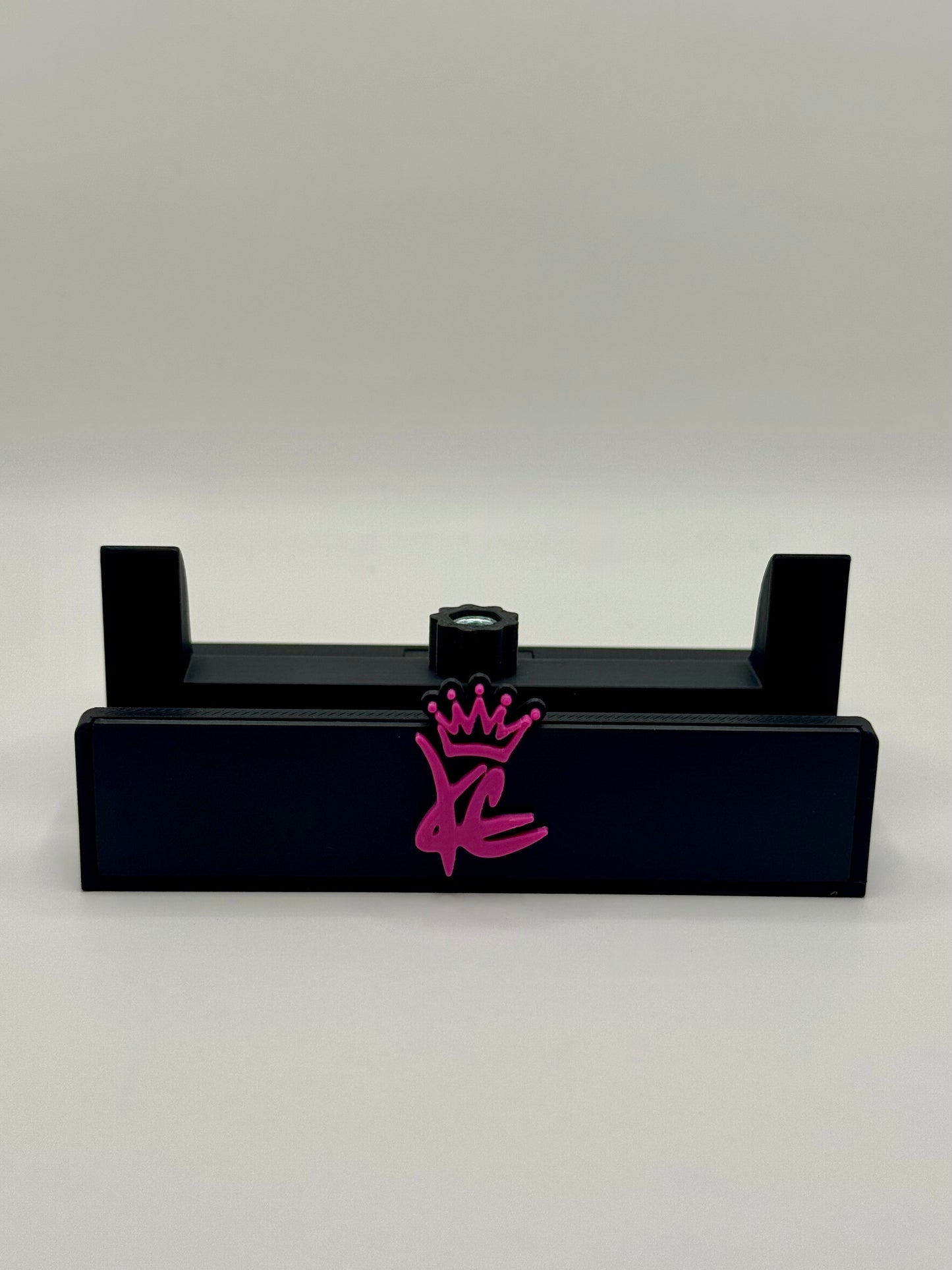 Kings Collectibles Adjustable Stands (Black Bases)