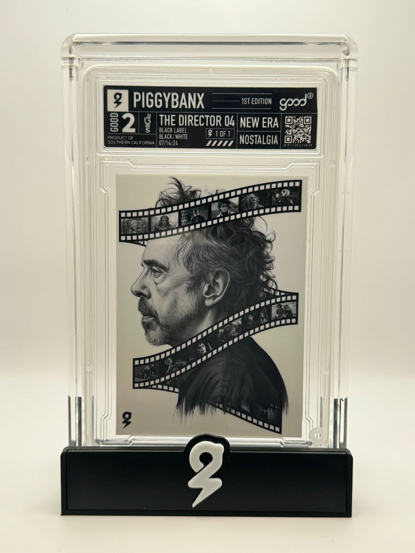 PiggyBanx Director with Black Base and White Logo