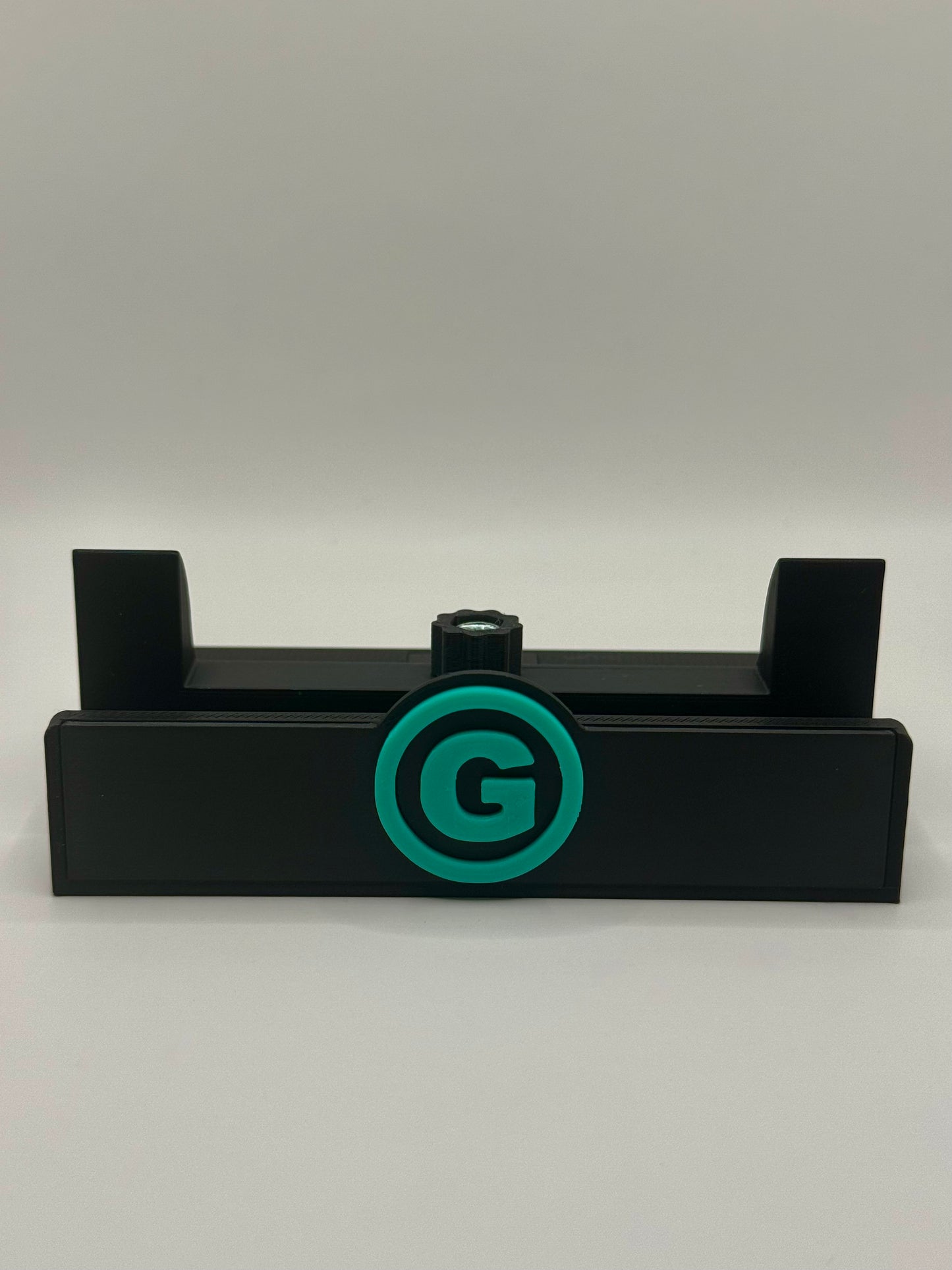 Grid Lock Adjustable Stands (Black Bases)