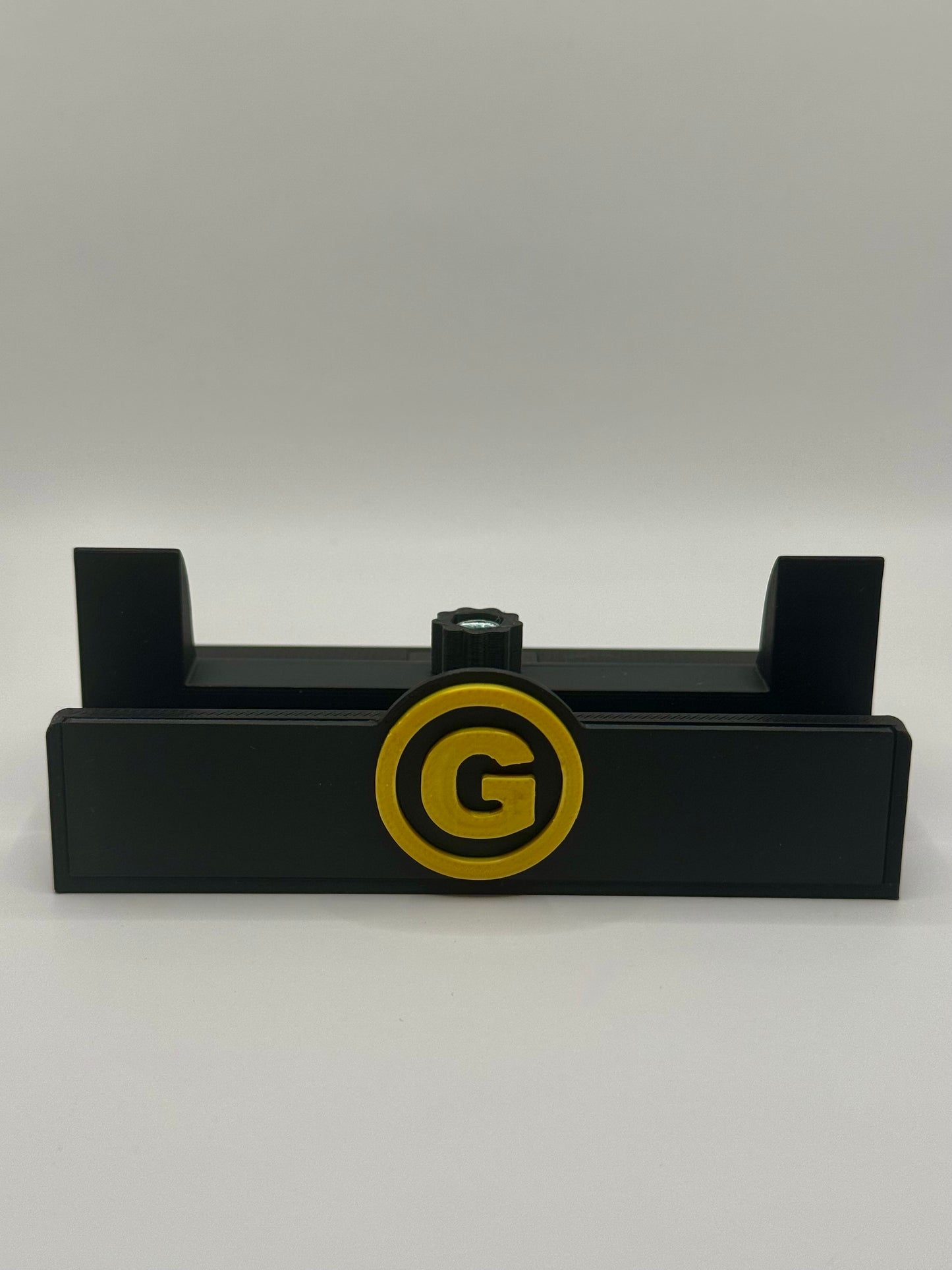 Grid Lock Adjustable Stands (Black Bases)