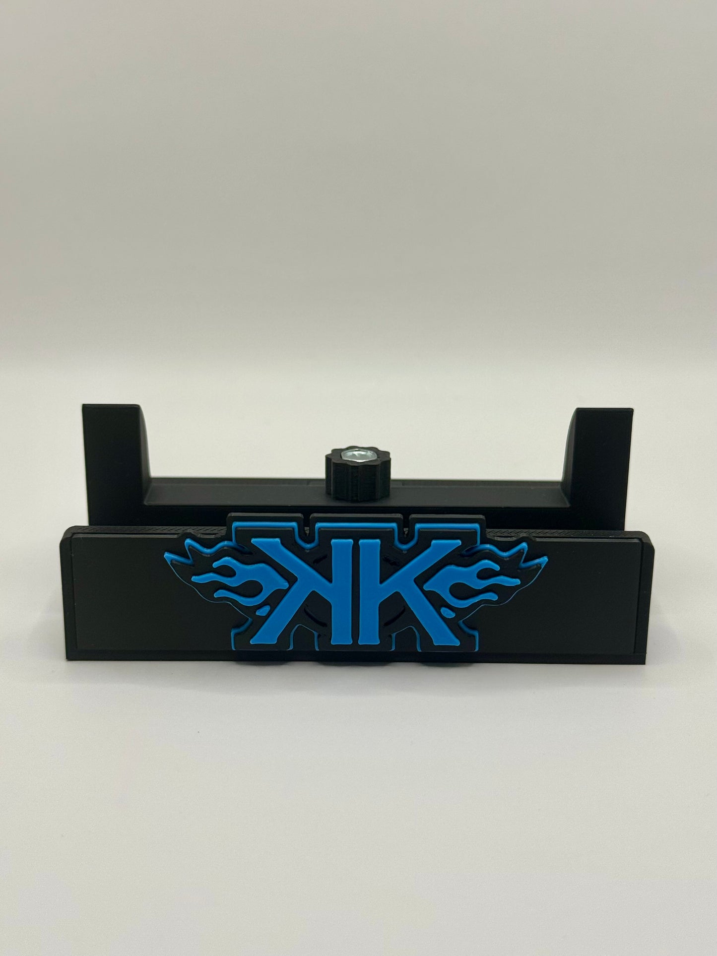 Ken Karl Adjustable Stands