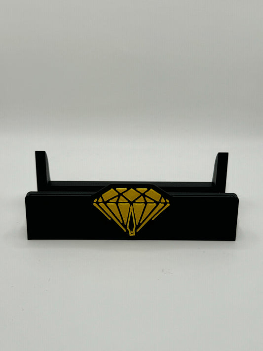 Diamond Cutz Logo Stands