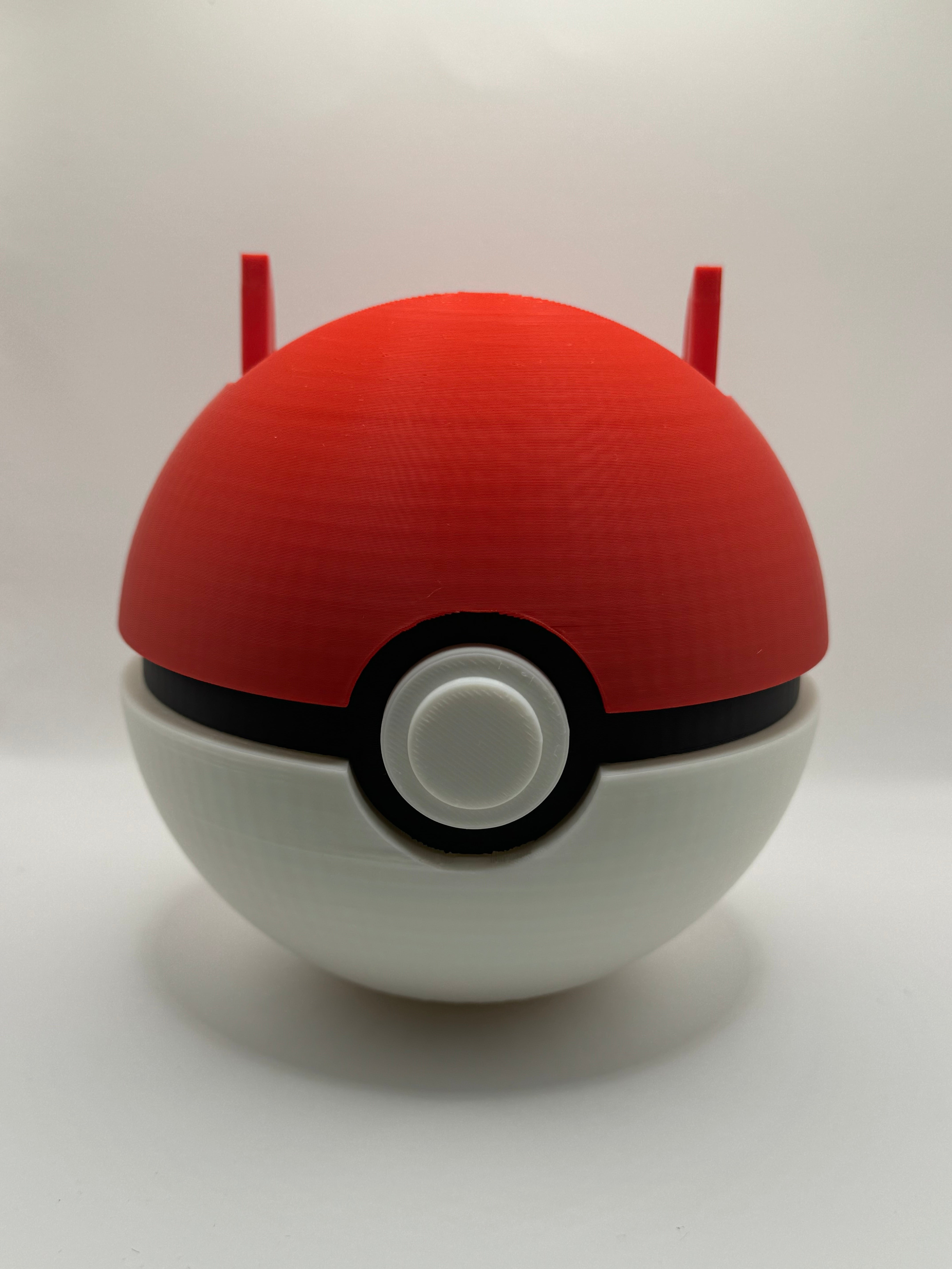 Piggybanx Pokeball Stand – 3DNatDesignz
